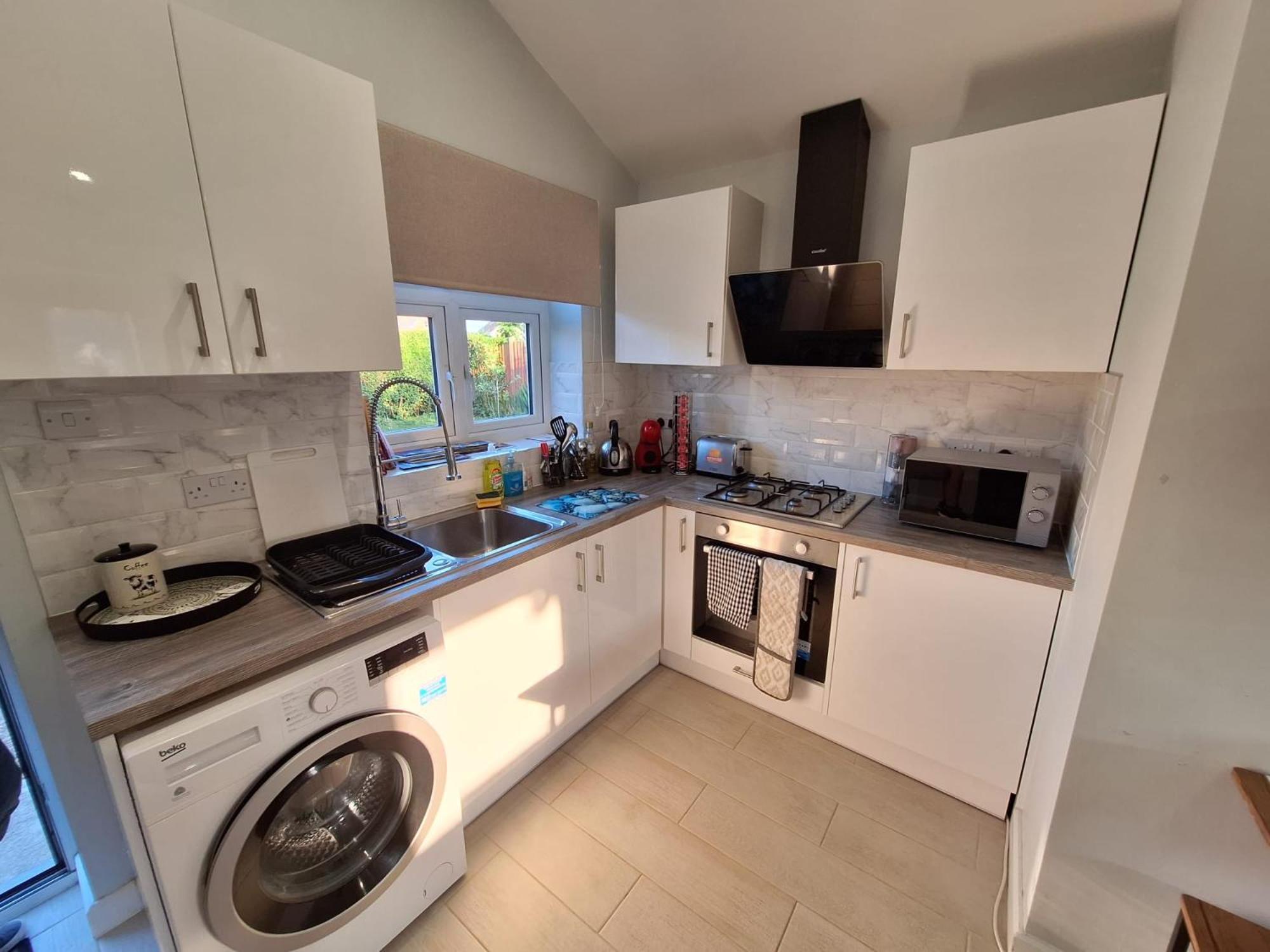 New, Stylish Studio Flat With Private Patio And Free On-Street Parking Check Out At 11Am Bournemouth Exteriér fotografie